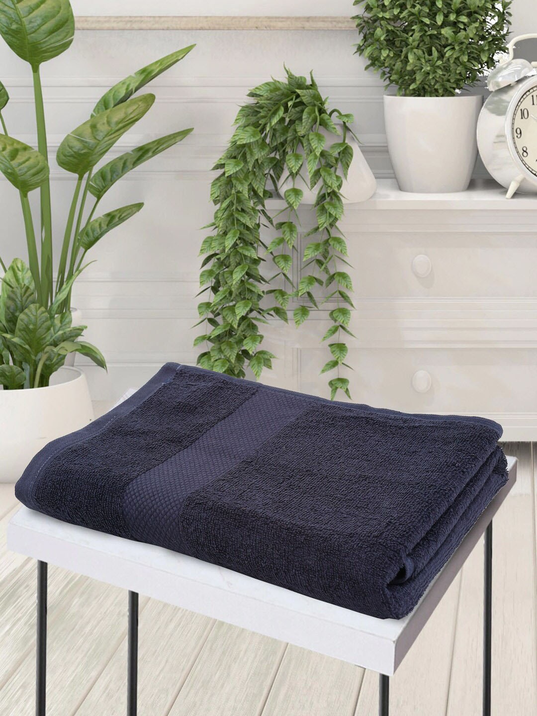 

Creeva Navy Blue Solid 400 GSM Cotton Bath Towel