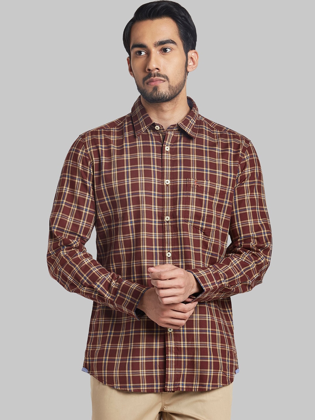 

Parx Men Brown Slim Fit Opaque Checked Casual Shirt