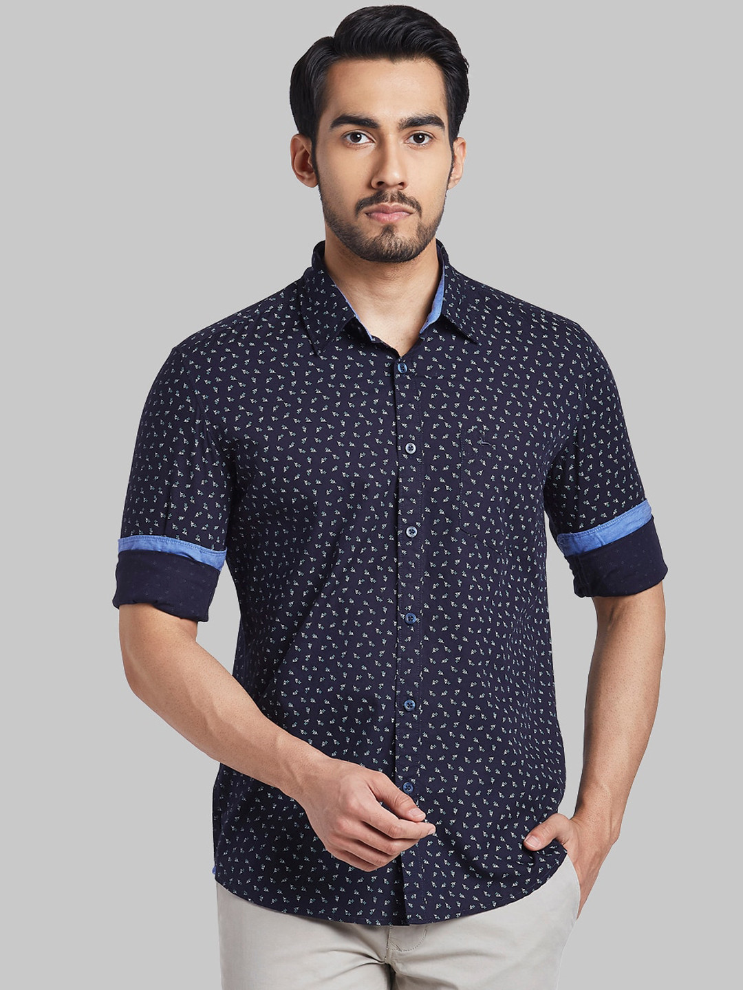 

Parx Men Blue Slim Fit Floral Opaque Printed Casual Shirt
