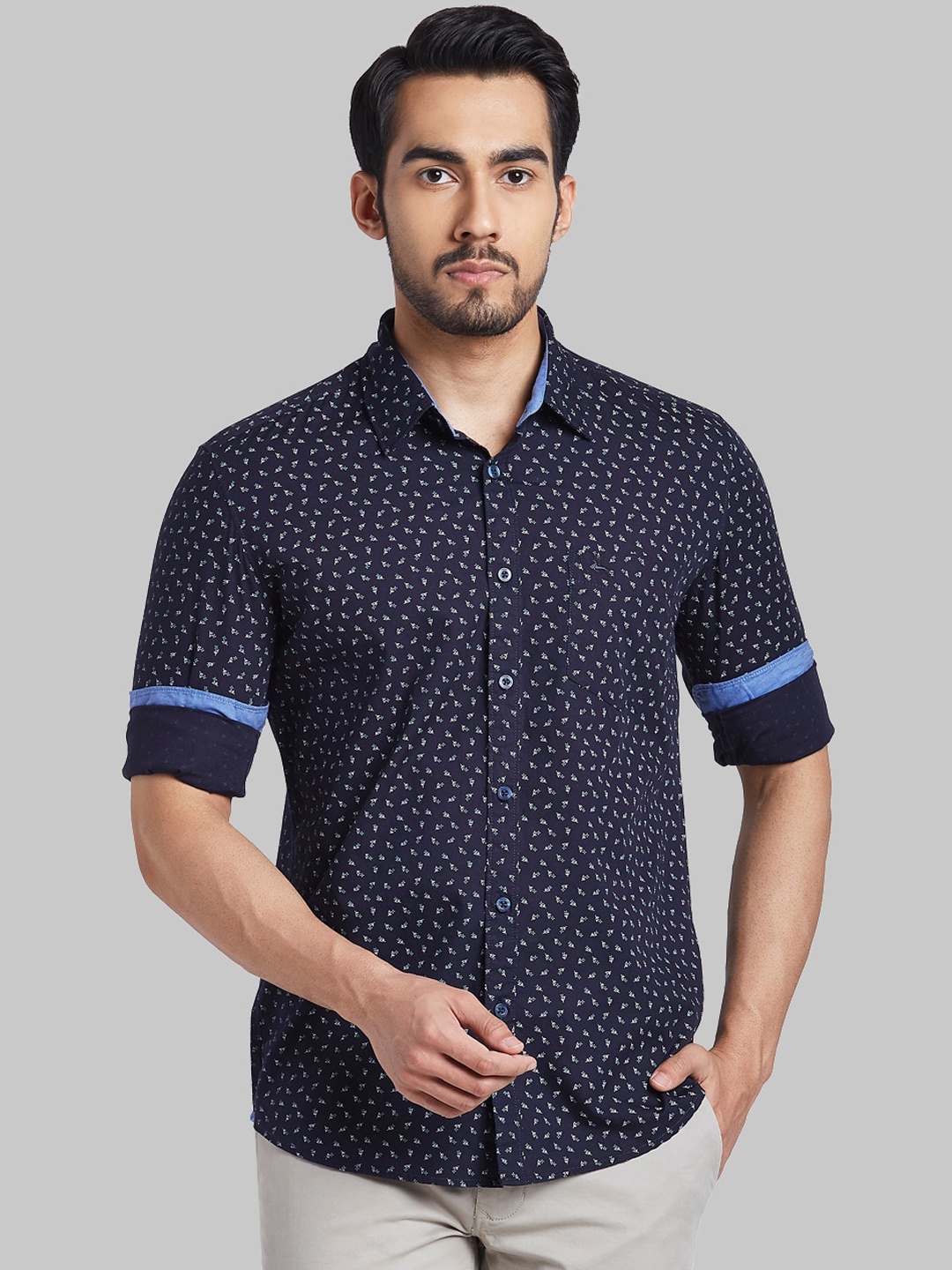 

Parx Men Navy Blue Slim Fit Floral Opaque Printed Cotton Casual Shirt