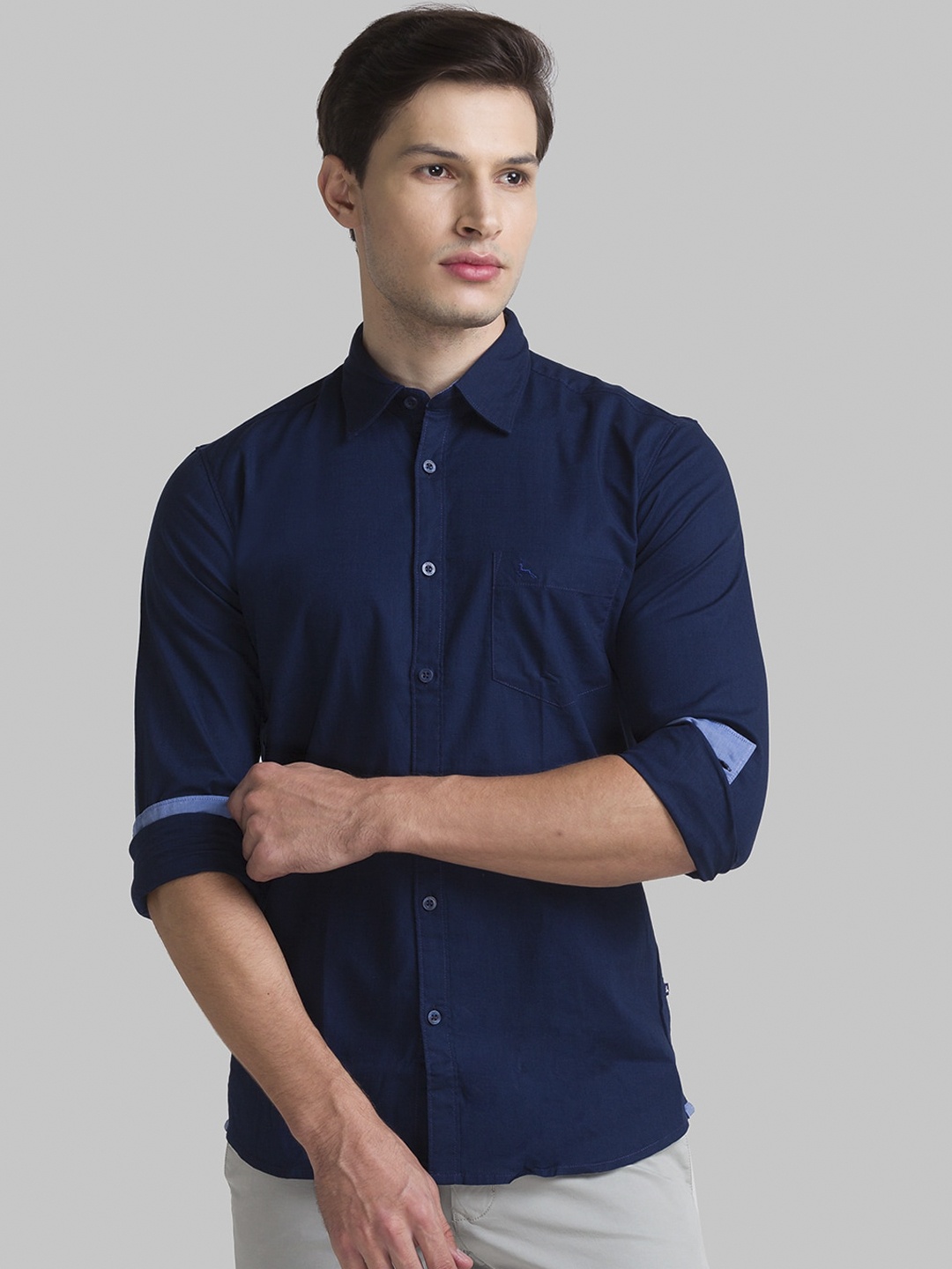 

Parx Men Blue Solid Slim Fit Opaque Casual Shirt