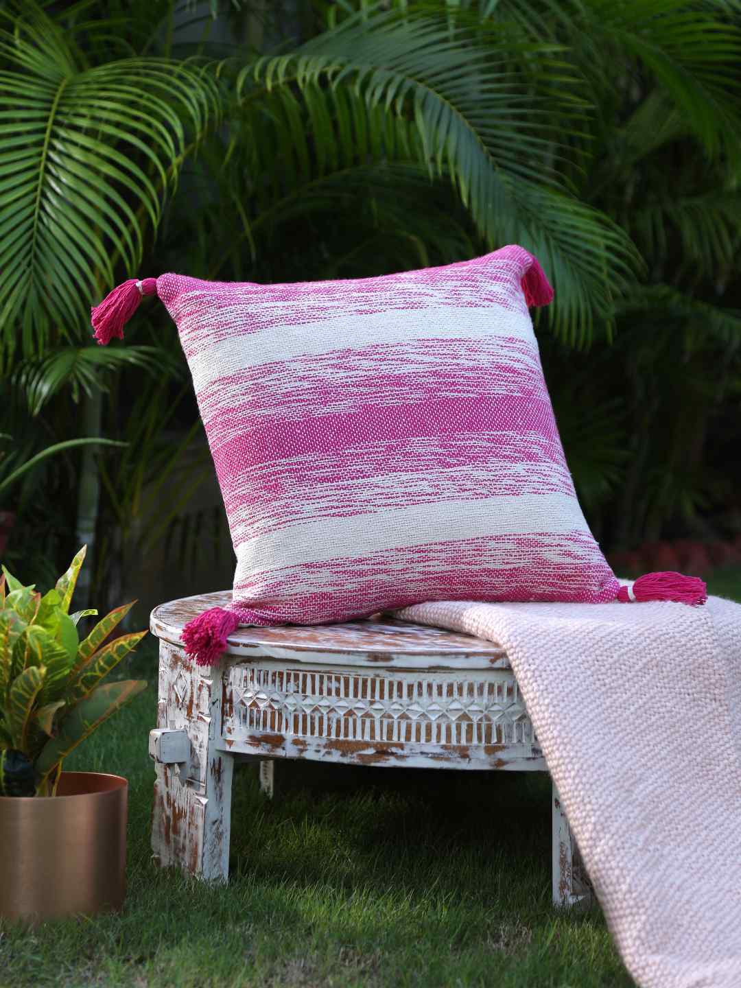 

Amoliconcepts Pink & White Striped Hand Woven Square Cushion Covers