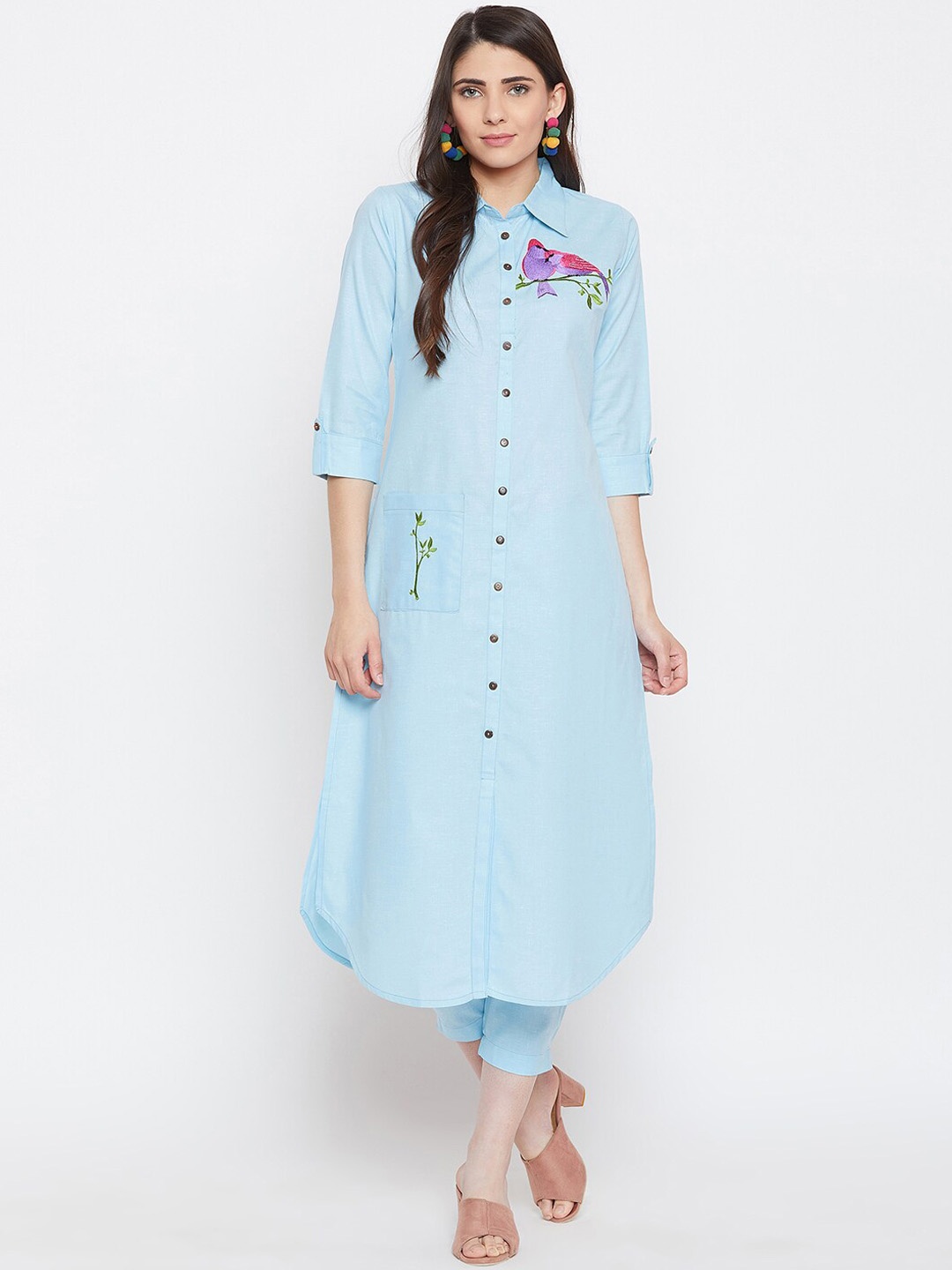 

Bitterlime Women Blue Embroidered Regular Kurta with Trousers