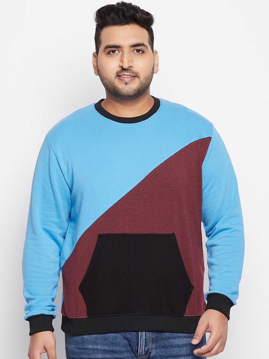 

Bigbanana Men Blue Colourblocked Sweatshirt
