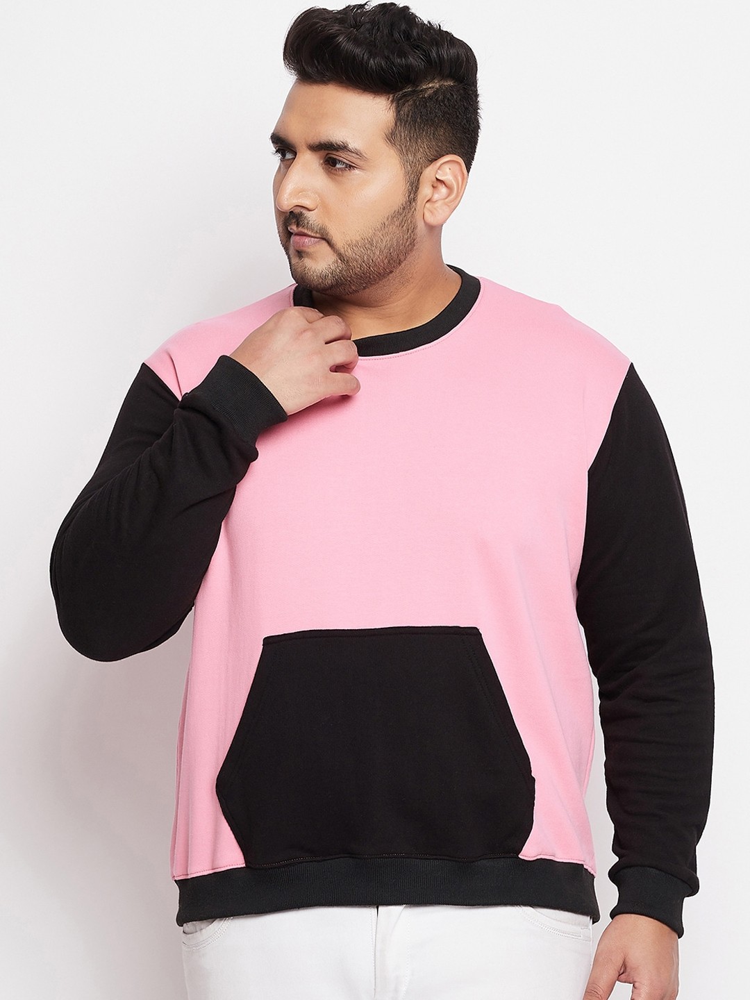 

Bigbanana Men Pink Colourblocked Sweatshirt