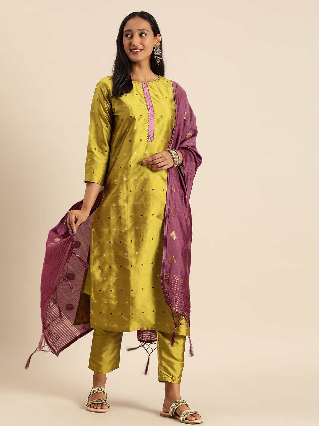 

Tikhi Imli Women Lime Green Regular Gotta Patti Kurta with Trousers & With Dupatta