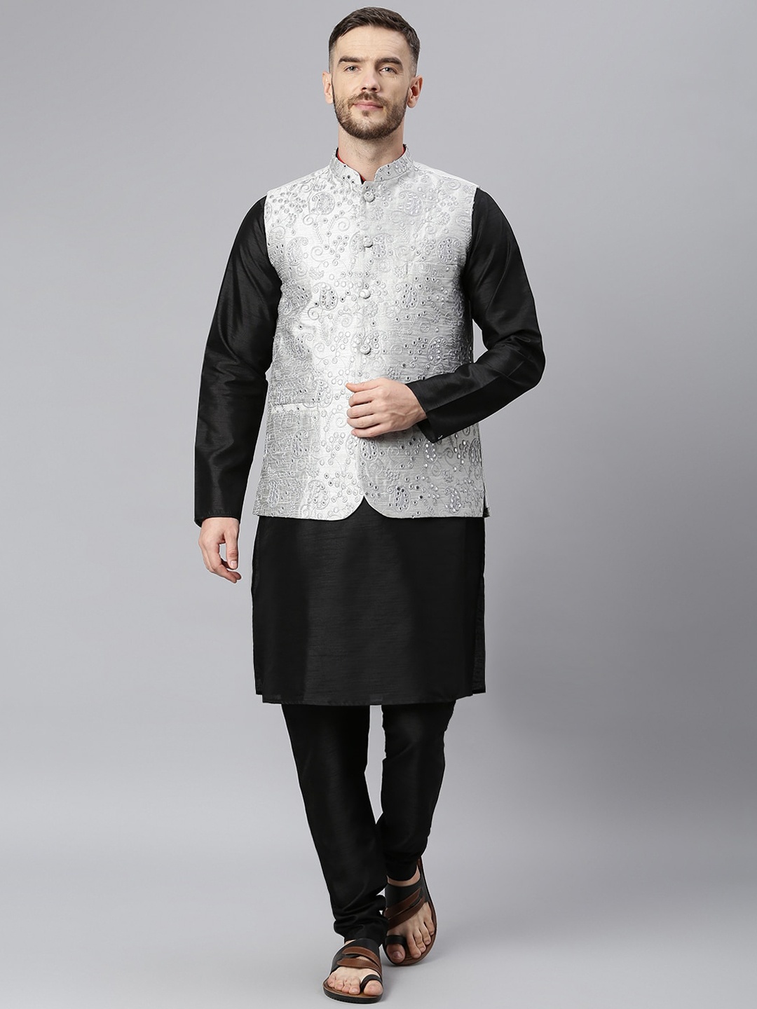 

Hangup Men Black Regular Dupion Silk Kurta with Pyjamas & Nehru Jacket