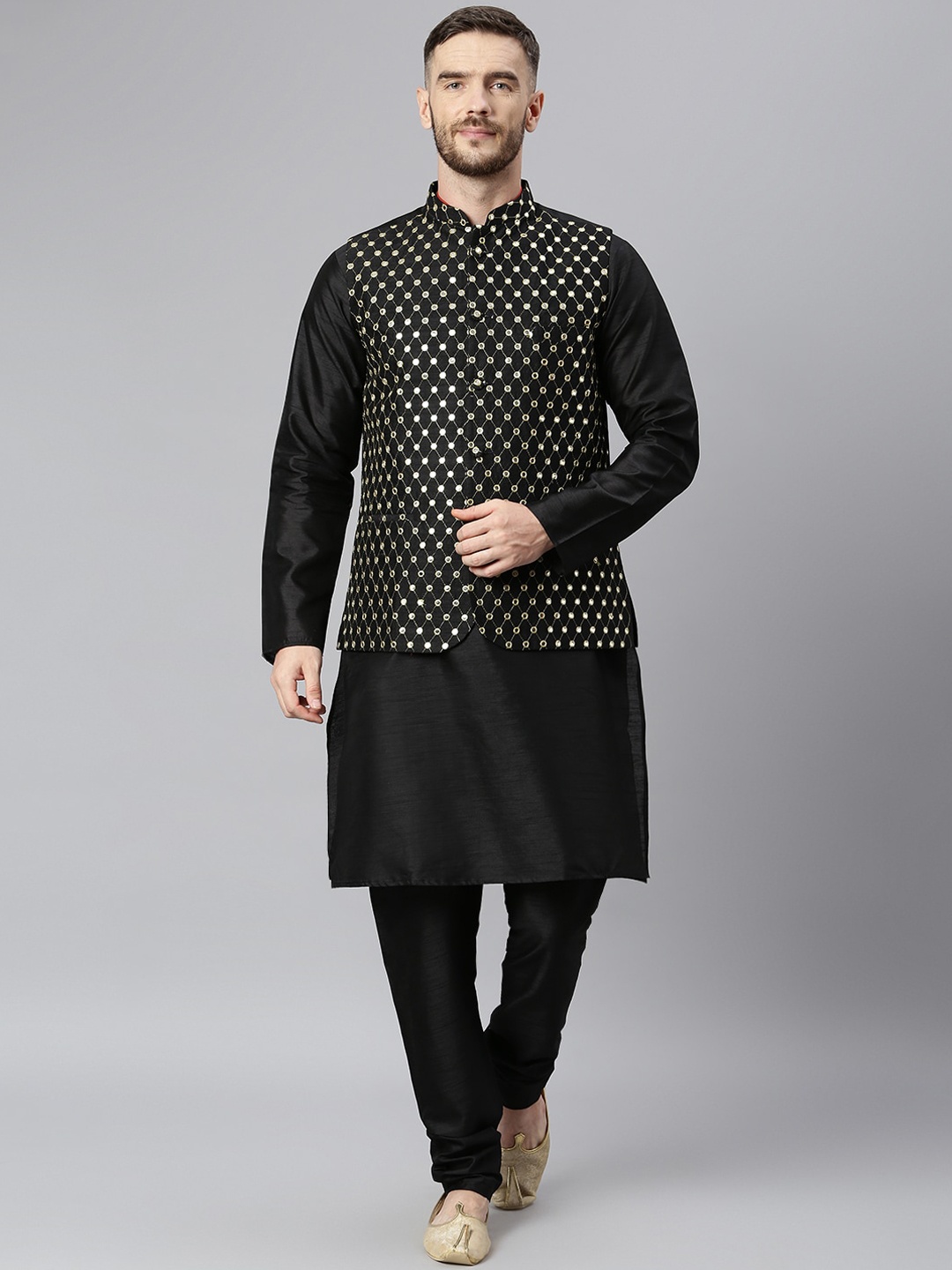 

Hangup Men Black Regular Dupion Silk Kurta With Pyjamas & Nehru Jacket