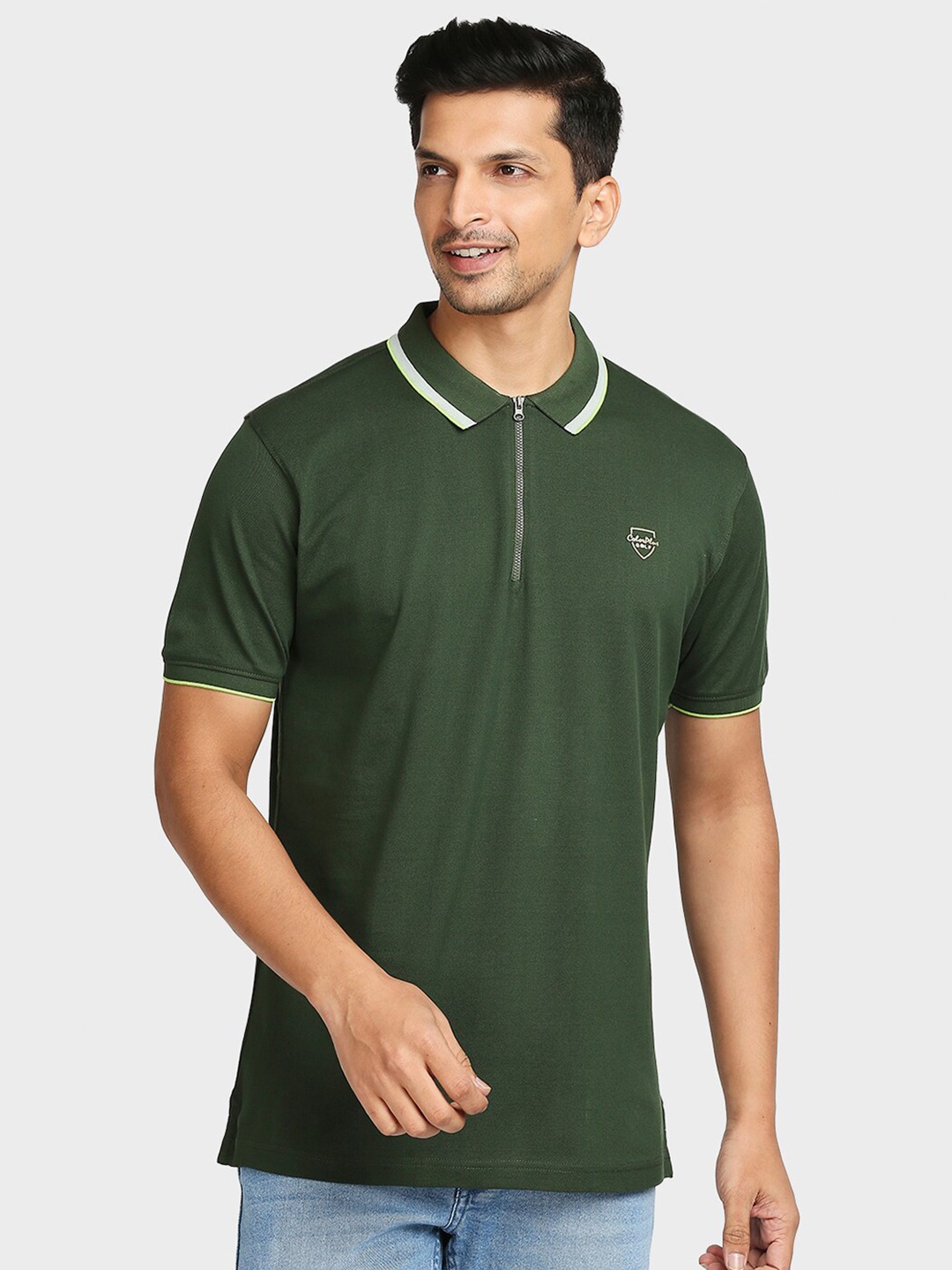 

ColorPlus Men Green Polo Collar T-shirt