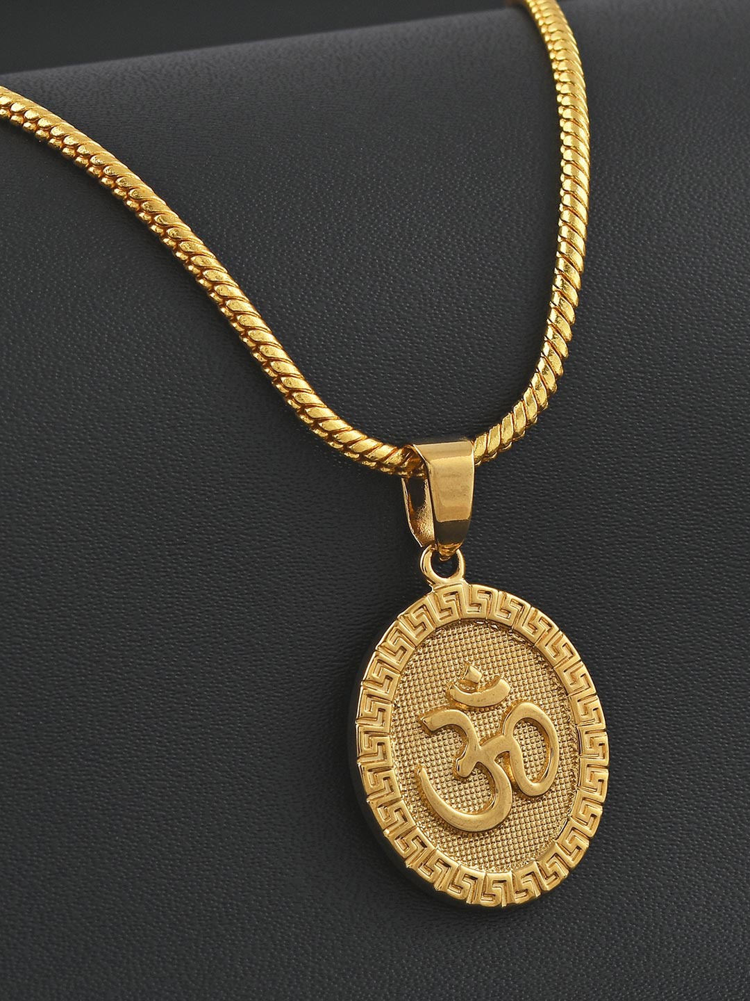 

Tistabene Men Gold-Plated Religious Omkar Pendant