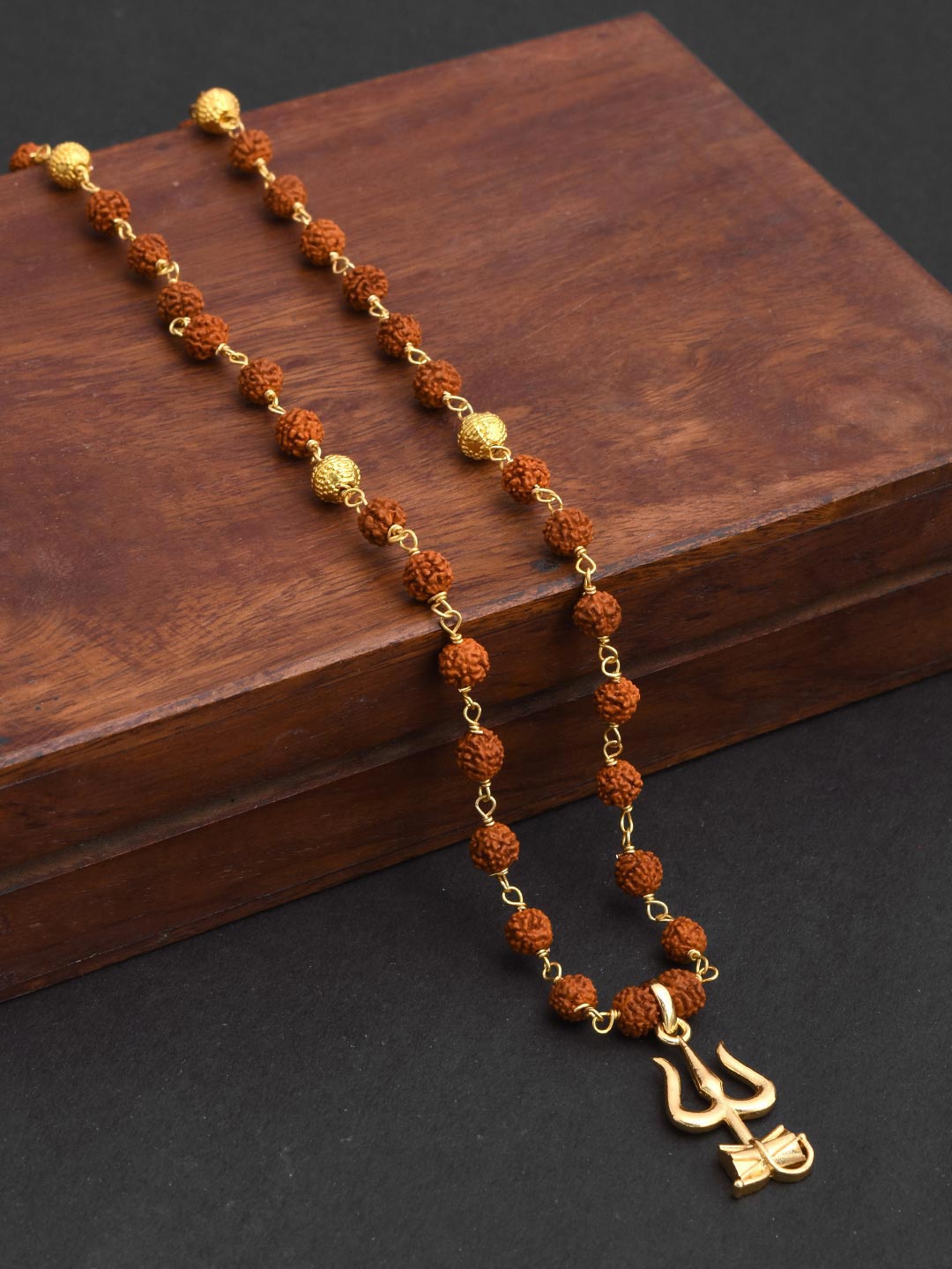 

Tistabene Men Gold-Plated & Brown Necklace