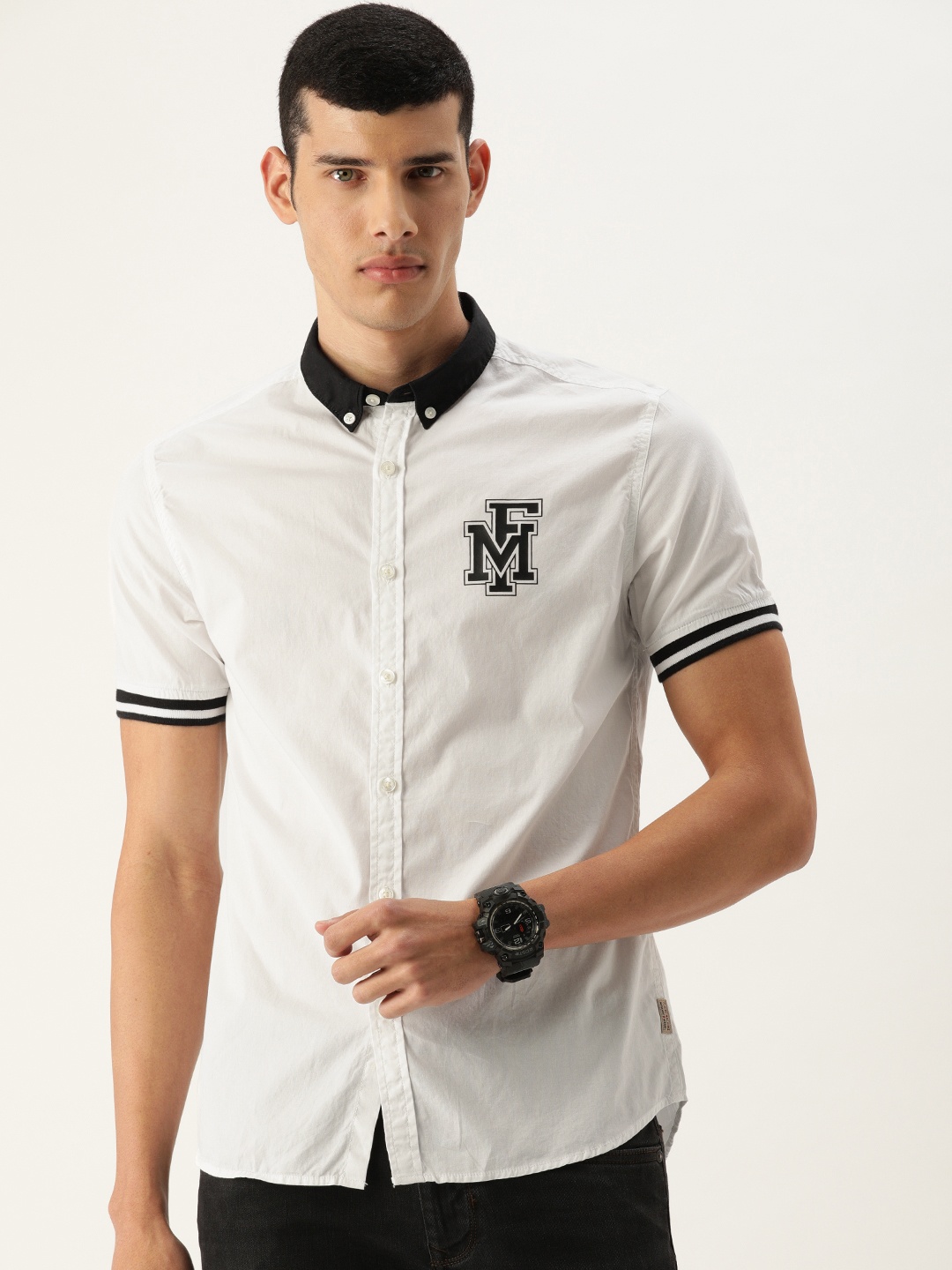 

Flying Machine Men White Slim Fit Opaque Casual Shirt