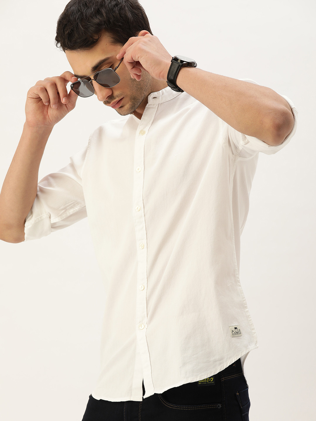 

Flying Machine Men White Solid Slim Fit Cotton Casual Shirt