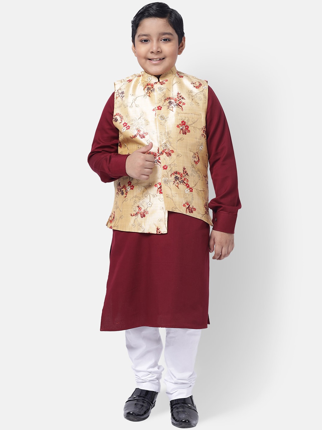 

NAMASKAR Boys Maroon & White Regular Pure Cotton Kurta With Pyjamas & Nehru Jacket