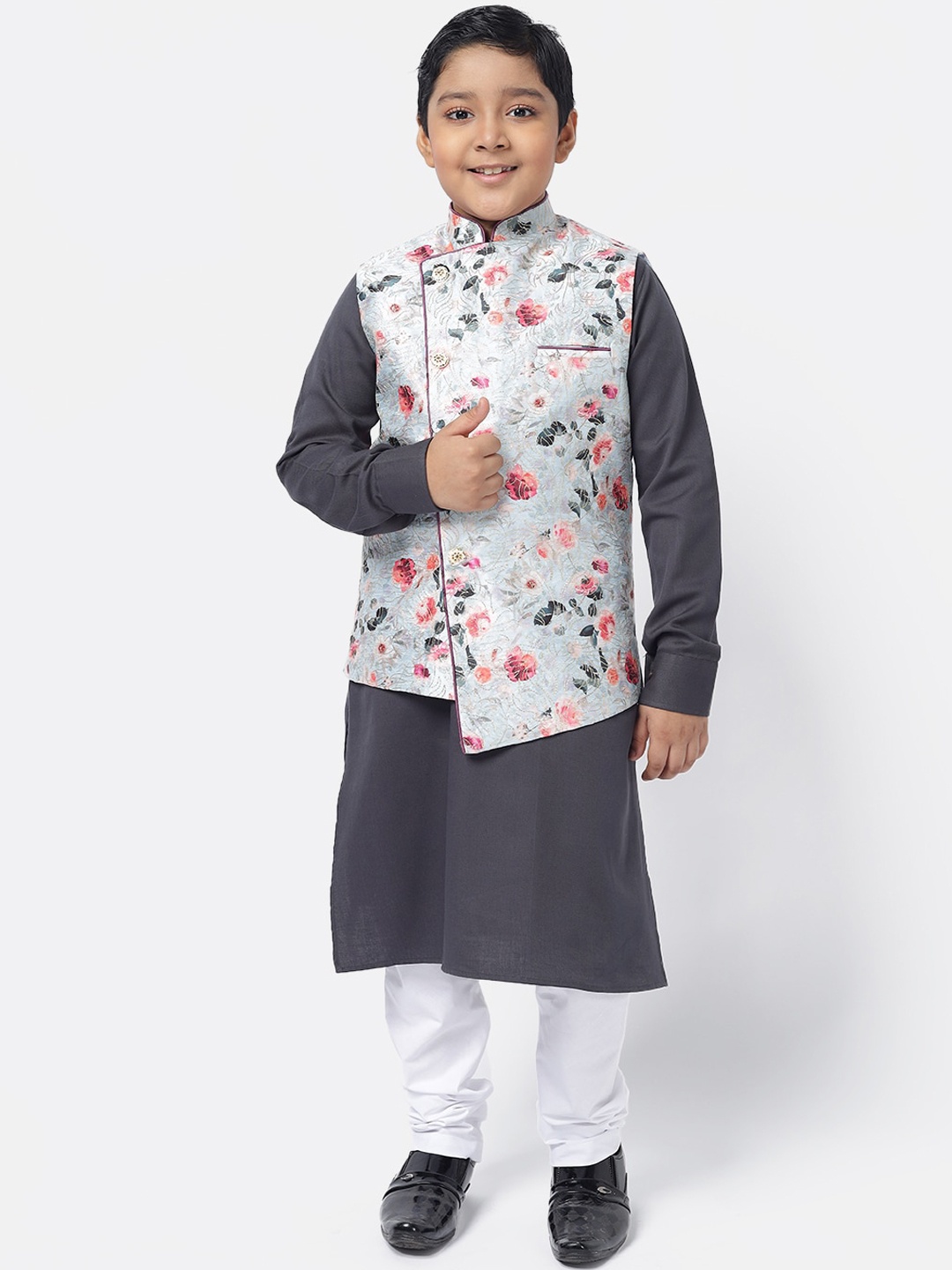 

NAMASKAR Boys Grey & White Regular Pure Cotton Kurta with Churidar & With Nehru Jacket