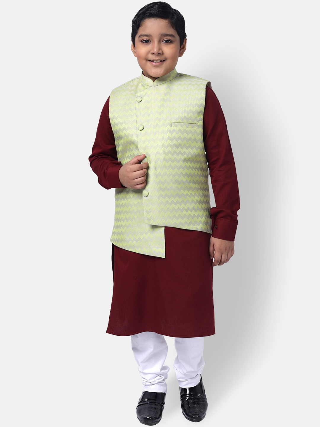 

NAMASKAR Boys Maroon & White Regular Pure Cotton Kurta With Trousers & Nehru Jacket