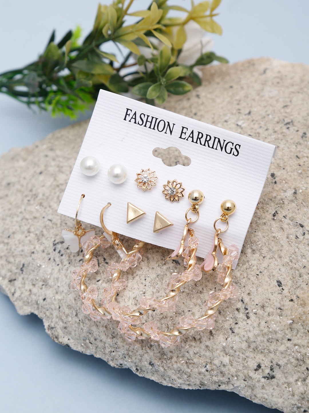 

Celena Cole Woman Set of 6 Gold-Toned Contemporary Studs Earrings