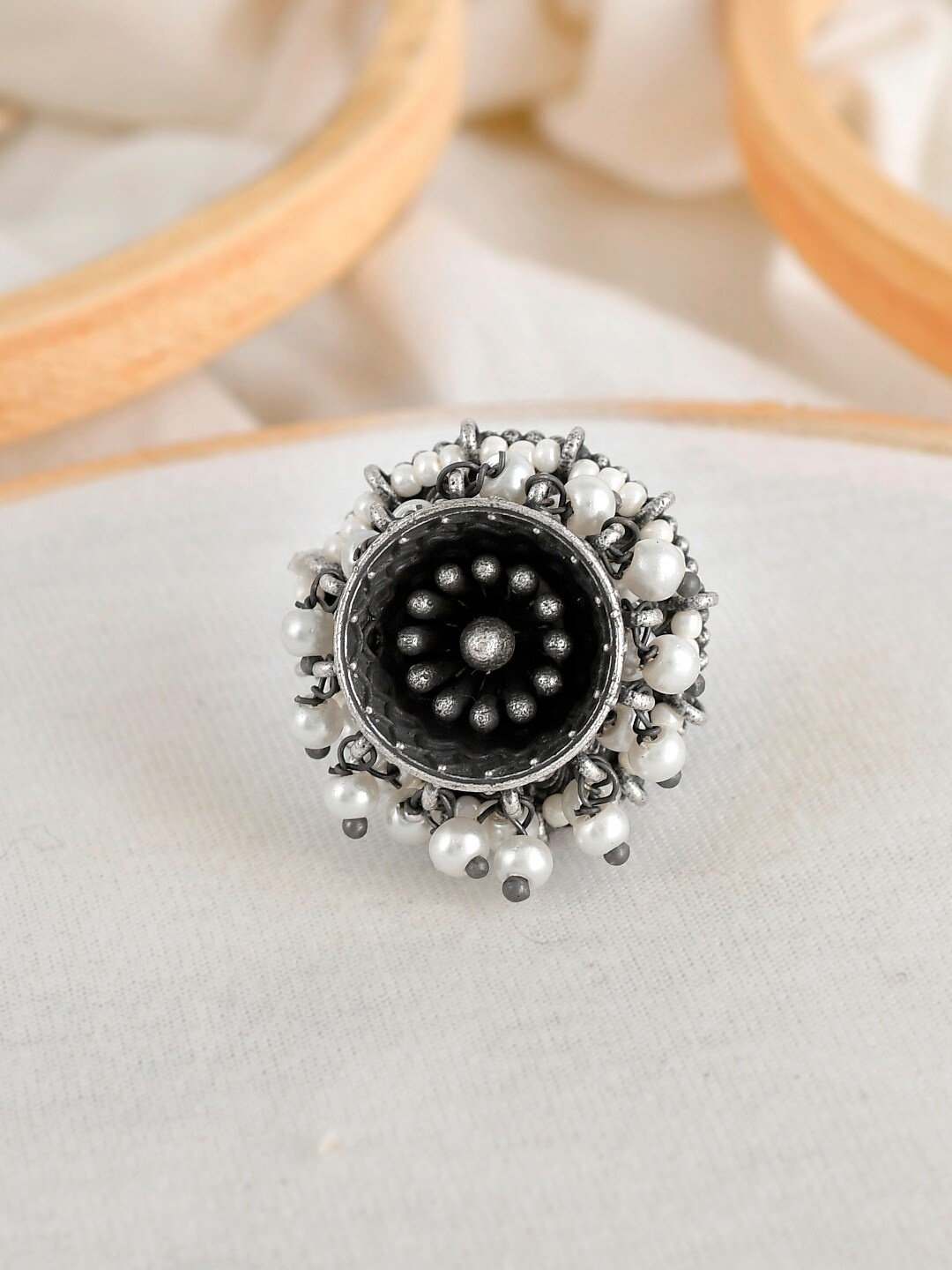 

Infuzze Oxidised Silver-Plated White Stone-Beaded Finger Ring