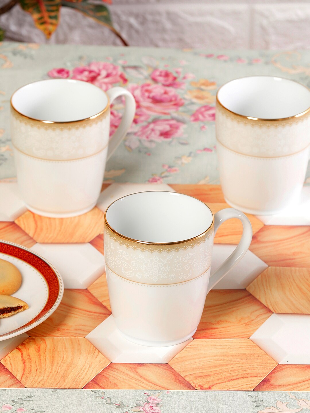

Noritake Hearth Collection Golden Chintz 6 Pcs Coffee Mug, White