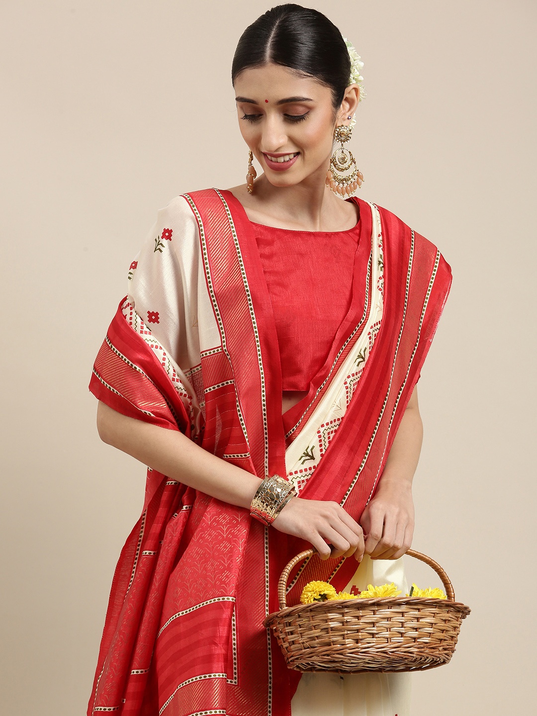 

Saree mall Off White & Red Ethnic Motifs Silk Blend Bomkai silk Sarees