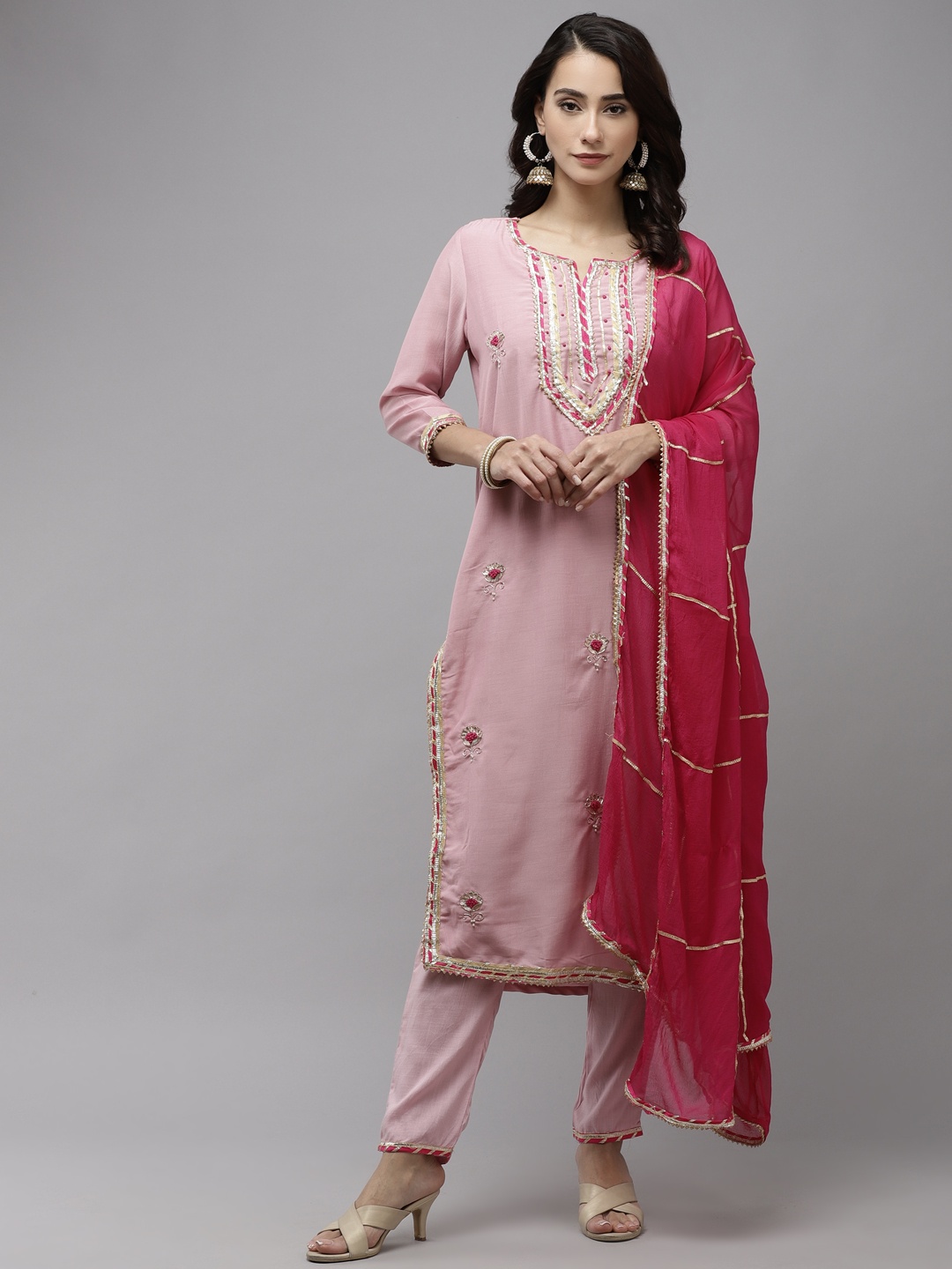 

Ishin Women Pink Floral Embroidered Regular Gotta Patti Pure Silk Kurta with Trousers & With Dupatta