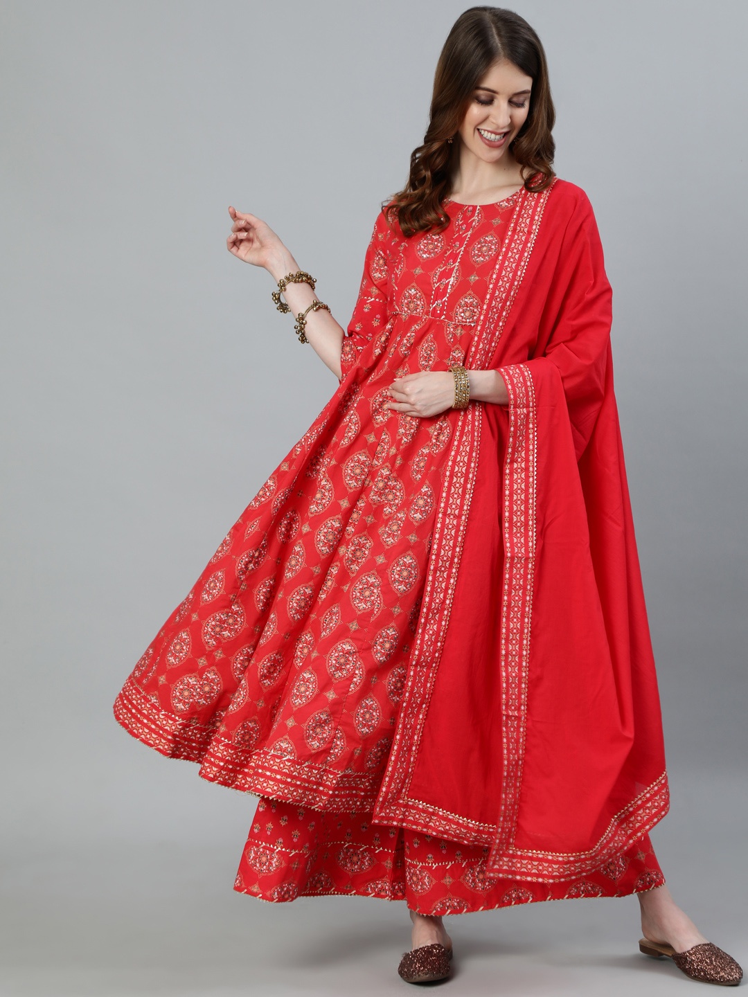 

Ishin Women Red Floral Embroidered Regular Gotta Patti Pure Cotton Kurta with Palazzos & With Dupatta