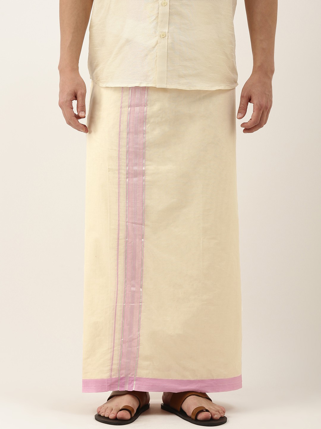 

Thangamagan Men Off White Cotton Fancy Border Dhoti