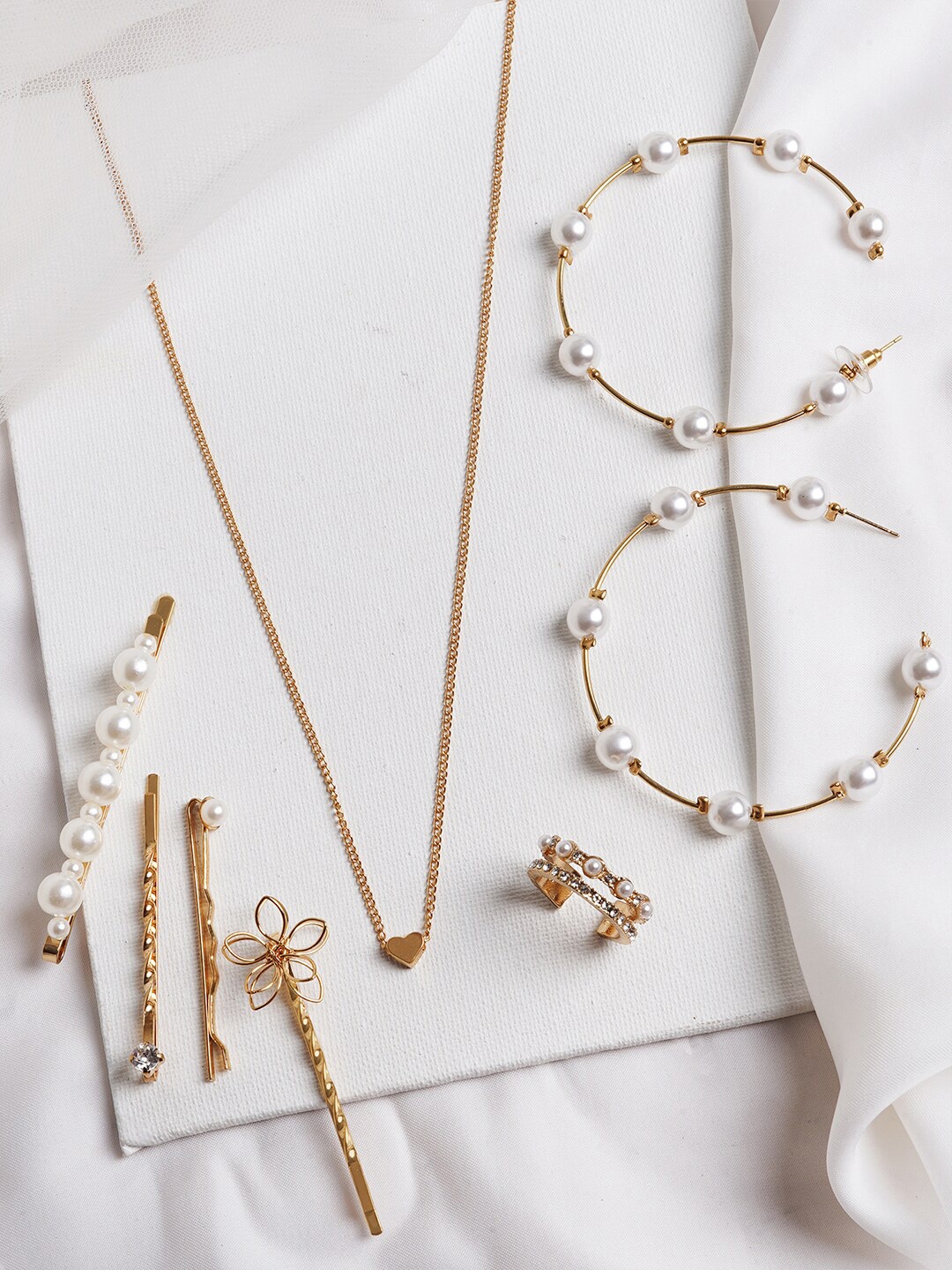 

JOKER & WITCH Gold-Toned & White Stone-Studded & Beaded Radiant Simah Jewellery Set