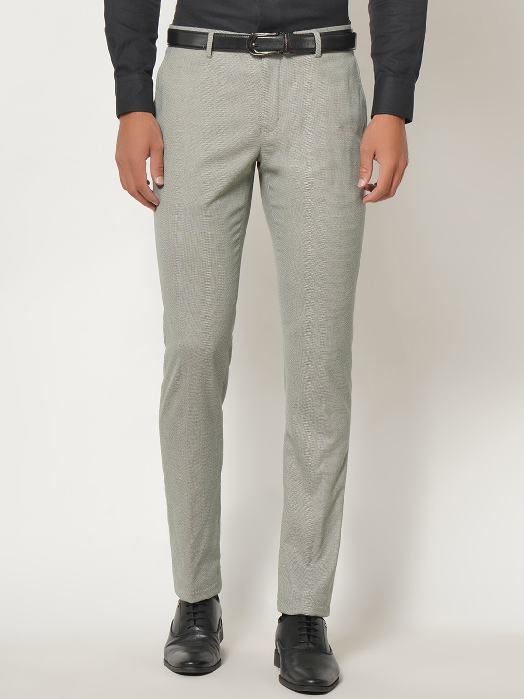 

Blackberrys Men Olive Green Textured Skinny Fit Formal Trousers