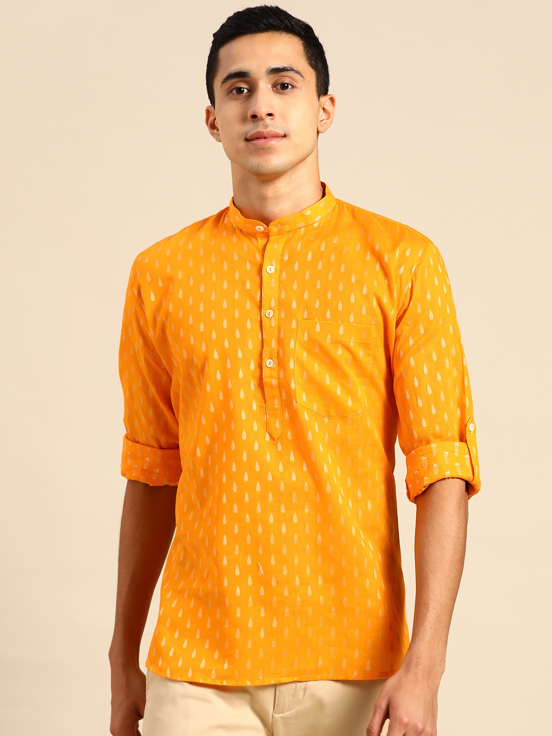 

RAJUBHAI HARGOVINDAS Men Yellow Ethnic Motifs Dobby Kurta