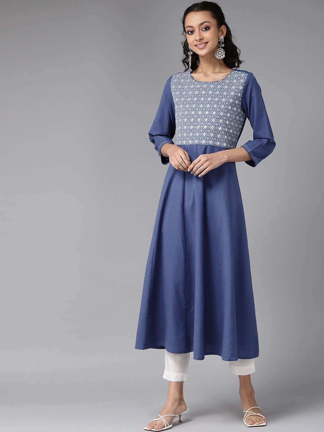 

Amirah s Women Blue Ethnic Motifs Yoke Design Kurta