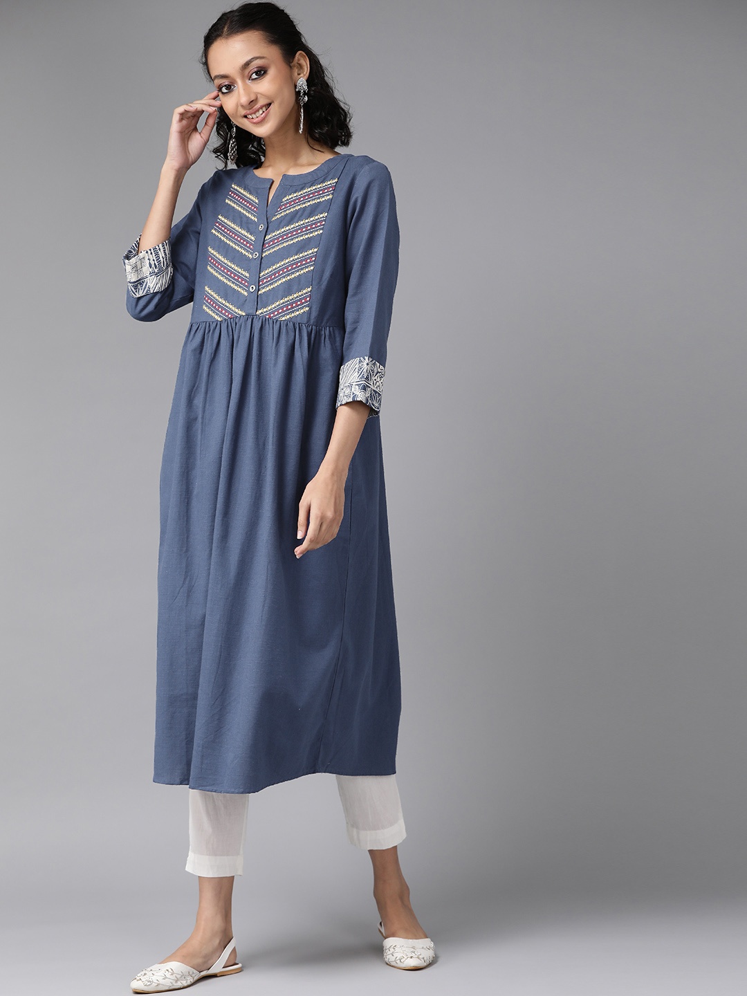 

Amirah s Women Blue Yoke Design Kurta