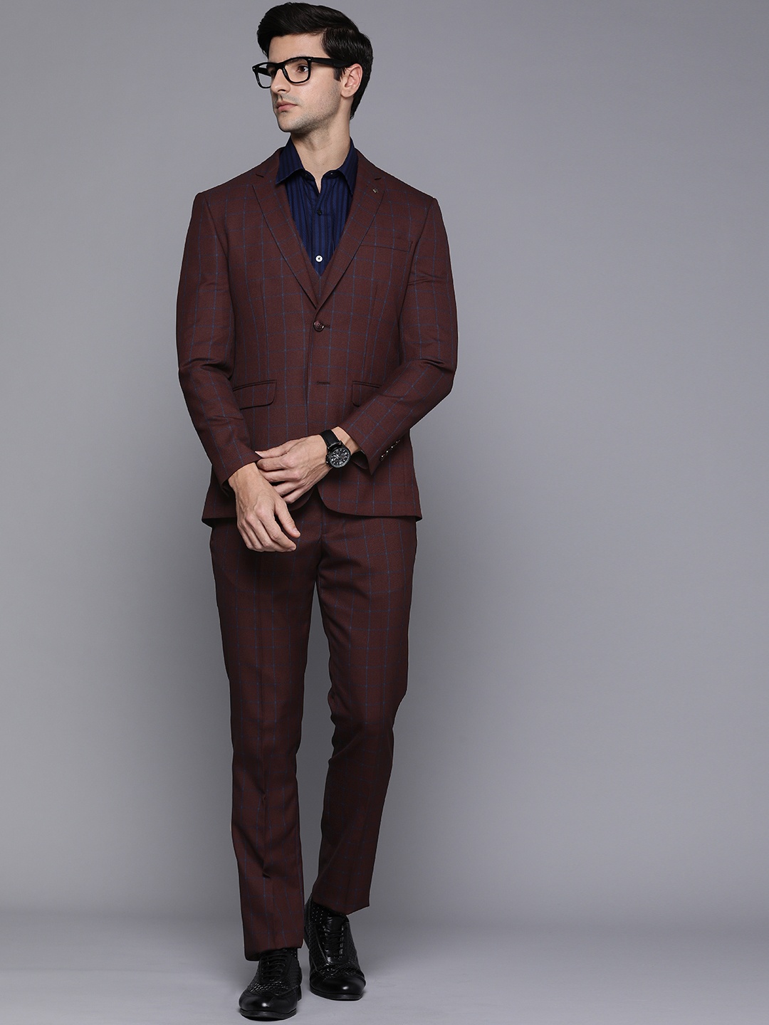 

Louis Philippe Men Maroon & Navy Blue Checked Formal 3 Piece Suit