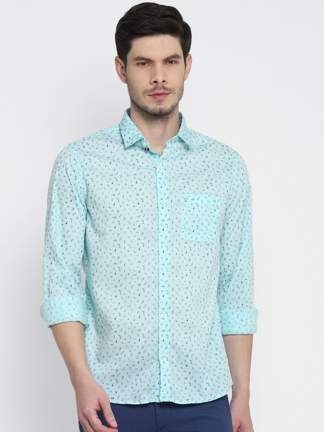 

Turtle Men Green Slim Fit Opaque Printed Casual Shirt