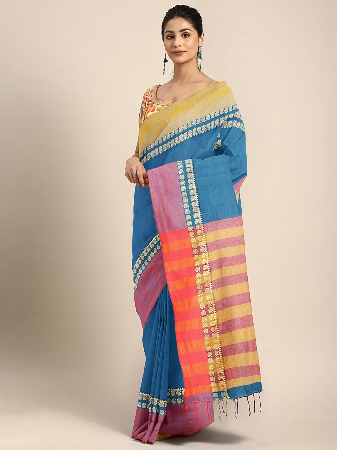 

Kalakari India Blue & Beige Woven Design Kutchi Embroidery Pure Cotton Jamdani Saree