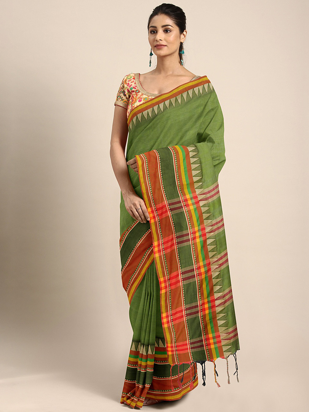 

Kalakari India Olive Green & Orange Woven Design Kutchi Embroidery Pure Cotton Jamdani Saree