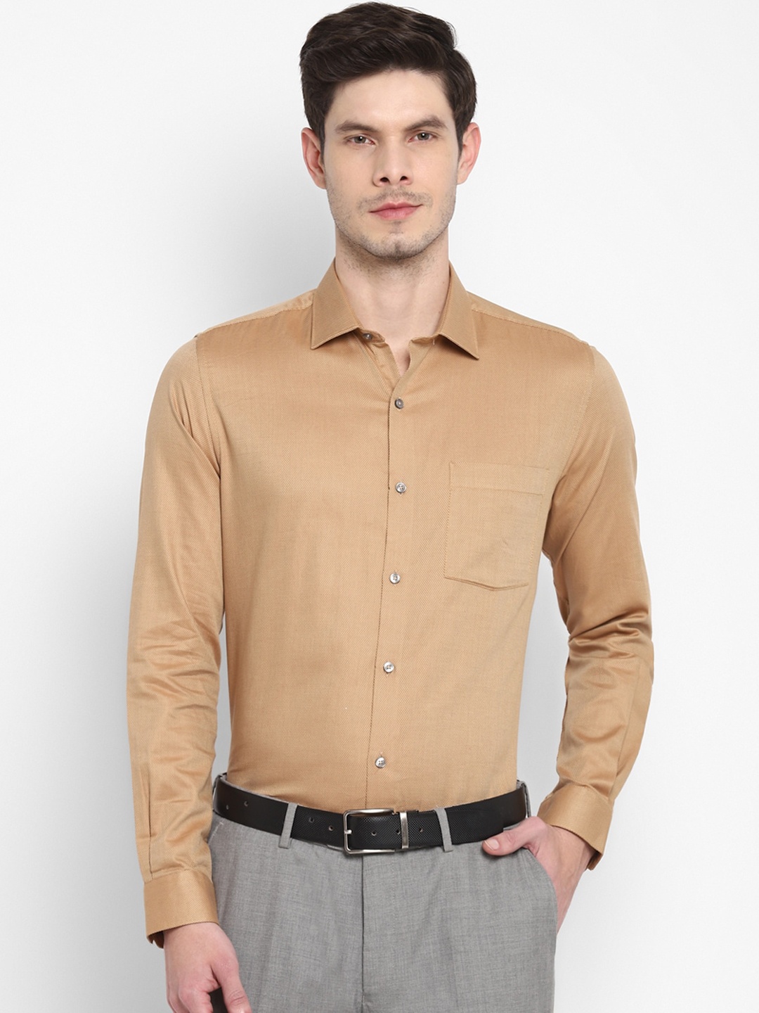 

Turtle Men Beige Slim Fit Opaque Printed Formal Shirt