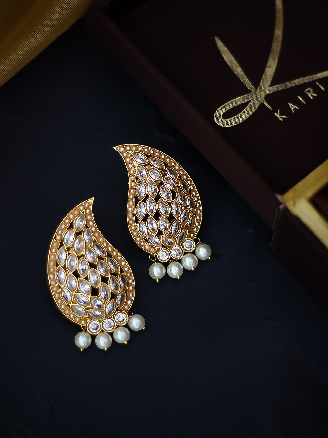 

Bellofox Gold-Toned & White Copper Studs Earrings