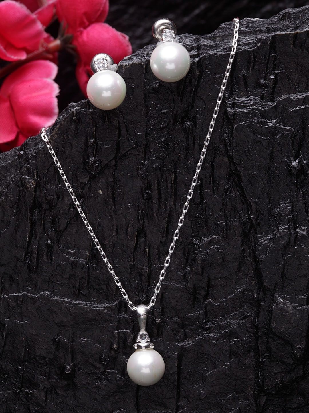 

CLARA Rhodium-Plated Silver Pearl Jewellery Set