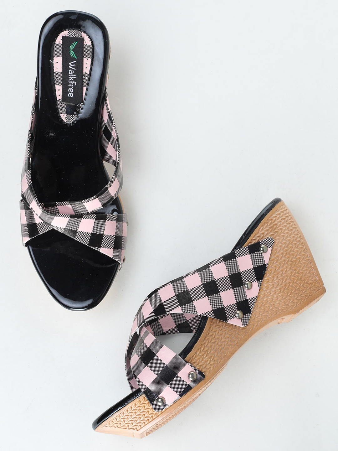 

Walkfree Peach-Coloured & Black Printed Wedge Sandals