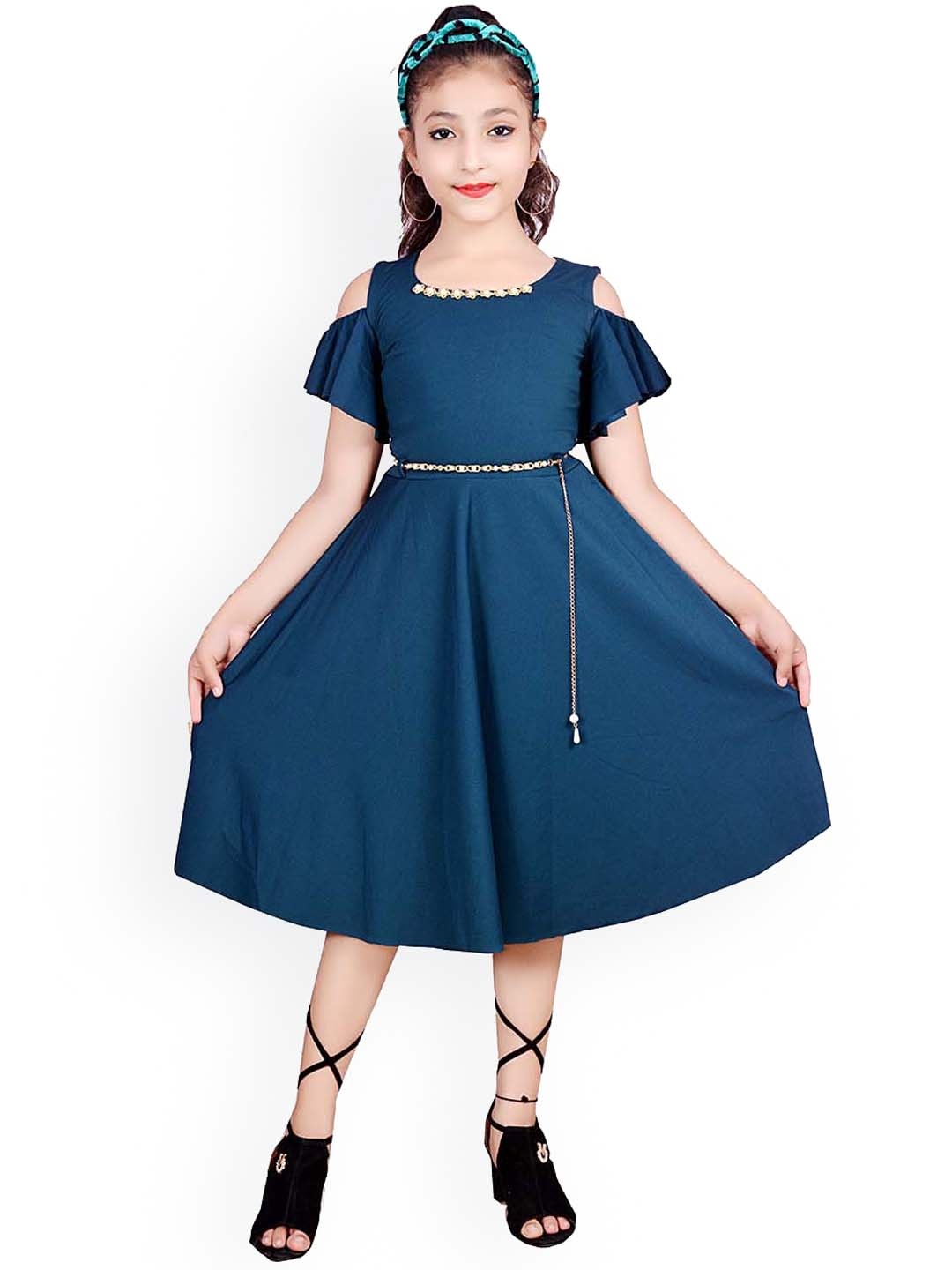 

SKY HEIGHTS Girls Green Solid Square Neck Fit & Flare Dress