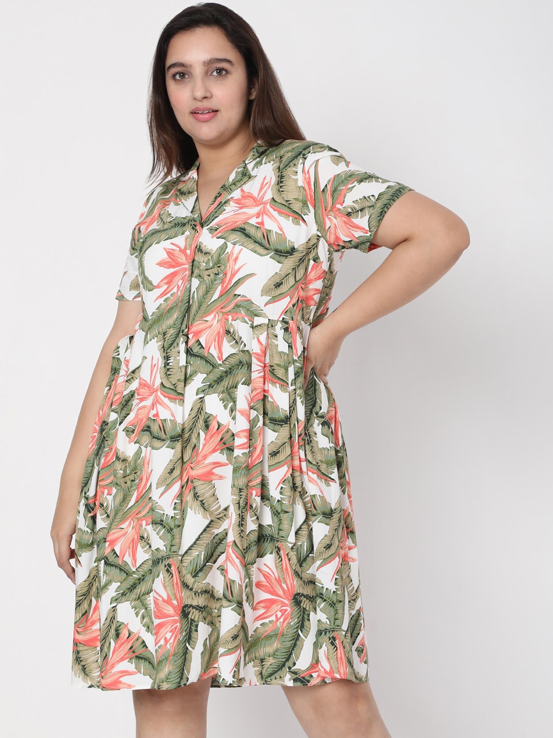 

VERO MODA CURVE White & Green Tropical Printed Dress