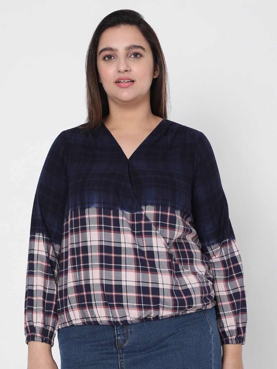 

VERO MODA CURVE Plus Size Blue & Grey Checked Regular Top