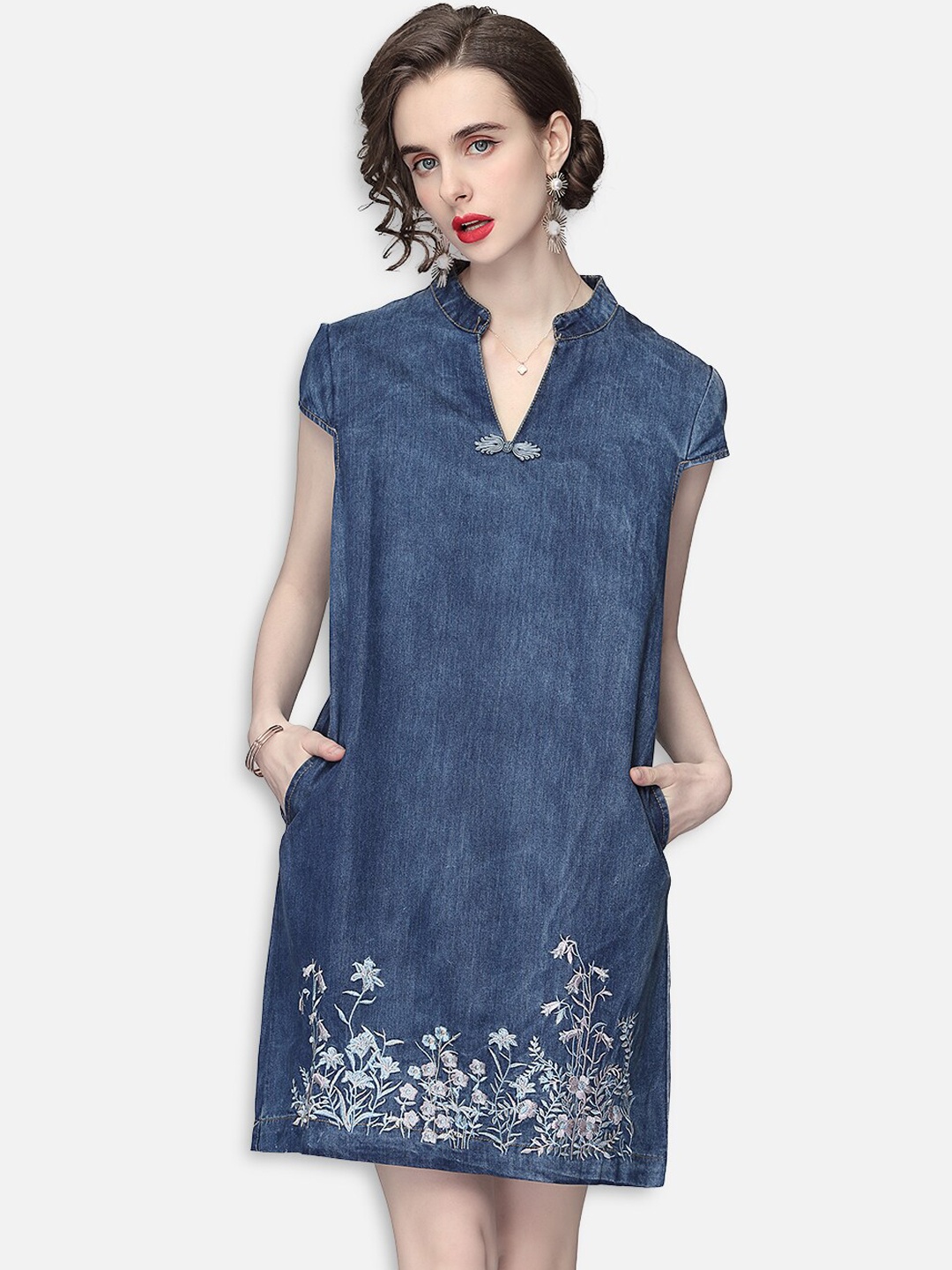 

JC Collection Woman Blue Sheath Dress