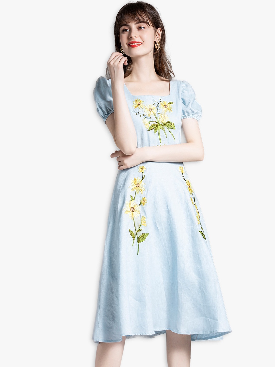 

JC Collection Woman Blue Floral Midi Dress