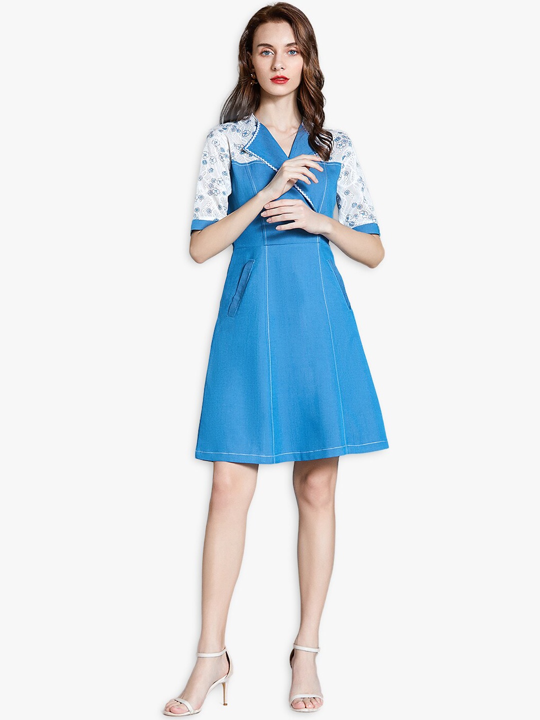 

JC Collection Blue & White Floral A-Line Mini Dress