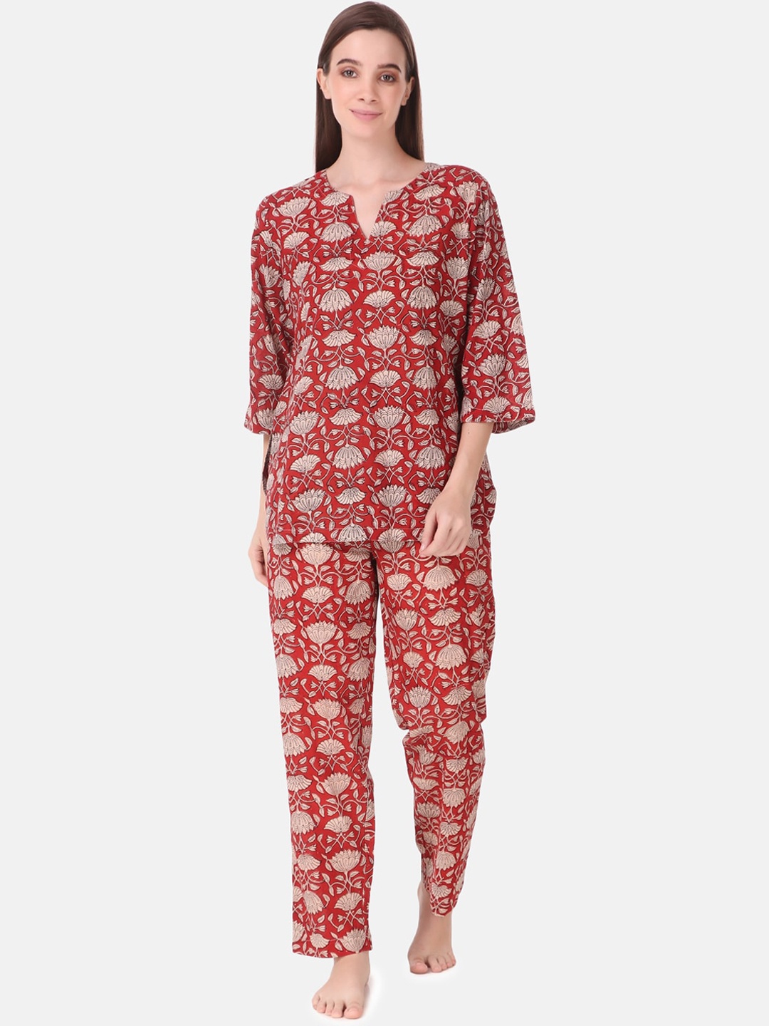 

Masha Women Red & Beige Ethnic Motifs Printed Pure Cotton Nightsuit