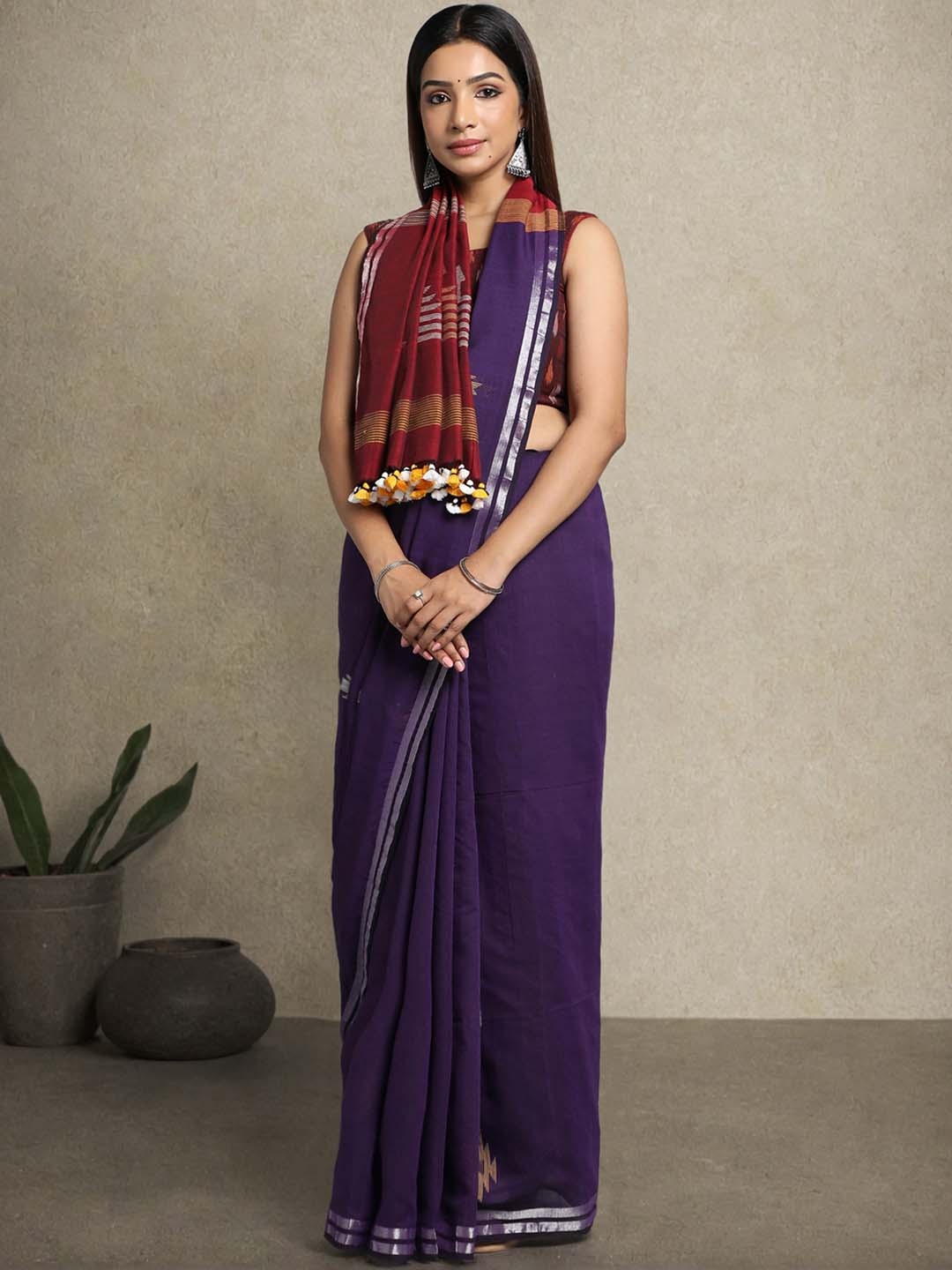 

ArtEastri Violet & Brown Woven Design Pure Cotton Jamdani Saree