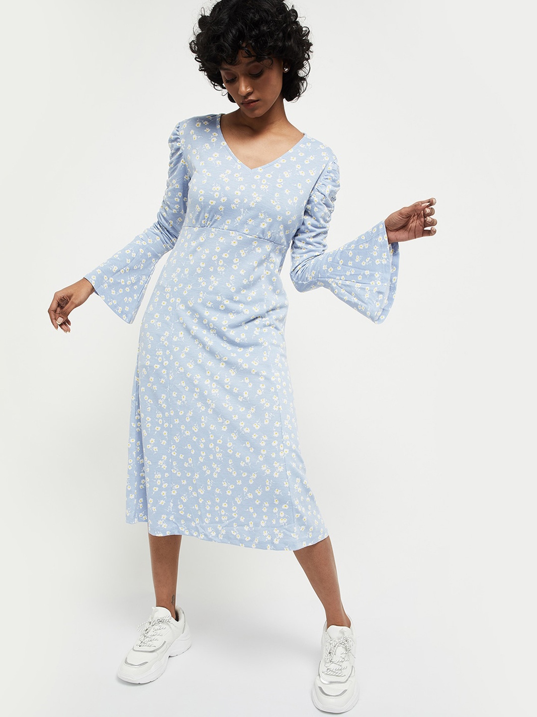 

Max Women Blue Floral A-Line Midi Dress