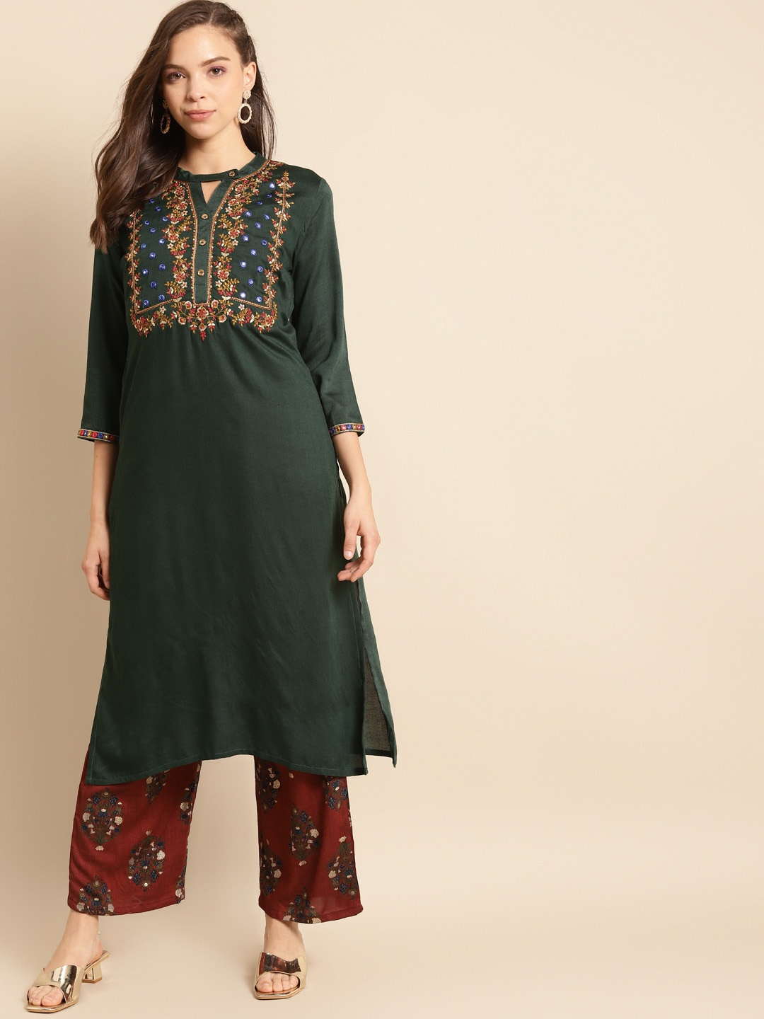 

RANGMAYEE Women Green Embroidered Regular Mirror Work Liva Kurta with Palazzos